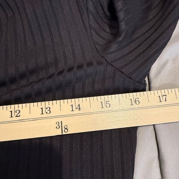 Kendall & Kylie V-Neck Long Sleeve Choker Neck Skater Black Mini Dress Small - Picture 9 of 12